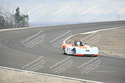 media/Jan-26-2025-CalClub SCCA (Sun) [[cfcea7df88]]/Group 6/Race/